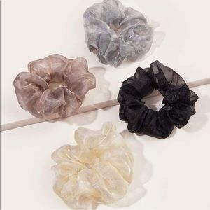 Set of 4 Mesh Detail Hair Scrunchies